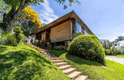Casa com 4 quartos à venda na rua apolônia kozak, santo inácio, curitiba, 299 m2 por r$ 3.300.000