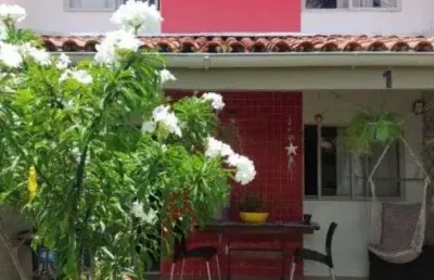 Casa em condomínio para venda em lauro de freitas, buraquinho, 3 dormitórios, 1 suíte, 2 banheiros,
