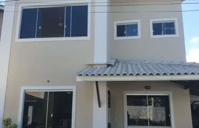 Sobrado para venda possui 205 metros quadrados com 3 quartos em buraquinho - lauro de freitas - ba