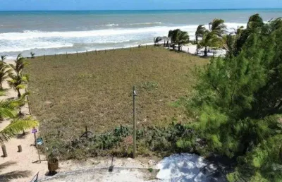Terreno frente mar para venda possui 750 metros quadrados em sauípe - entre rios - ba