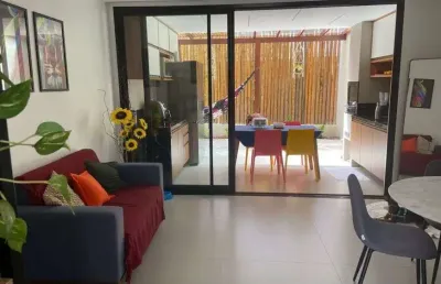 Apto possui 93 m2 com 2 quartos , cozinha goumet e garden