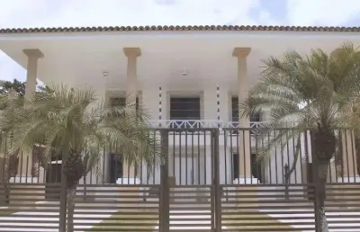 Casa para venda em lauro de freitas, vilas do atlântico, 4 dormitórios, 4 suítes, 5 banheiros, 4 vag