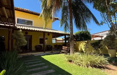 Casa exclusiva em vilas do atlântico: conforto e lazer ao seu alcance!