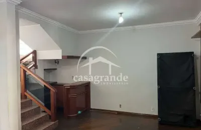 Casa com 3 quartos para alugar na avenida segismundo pereira, 1, santa mônica, uberlândia por r$ 6.000
