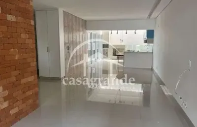 Casa com 3 quartos à venda na avenida israel, 1163, laranjeiras, uberlândia por r$ 1.100.000