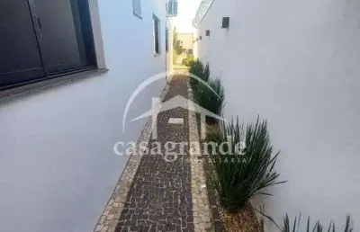 Casa com 3 quartos para alugar na rua planicie, 1, aclimação, uberlândia por r$ 6.000