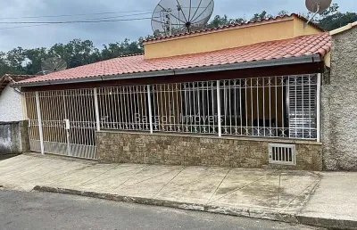 Casa com 02 moradas para venda no bairro nossa senhora da penha em matias barbosa mg