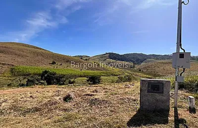Terreno com 1.093m² a venda no condomínio portal de belmiro braga