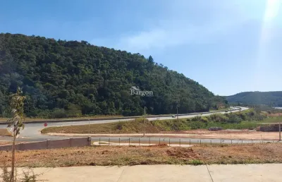 Lote com 300 metros quadrados a venda no condomínio estrela do lago em juiz de fora