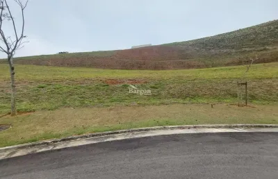 Lote com 682 m² a venda no condomínio alphaville juiz de fora