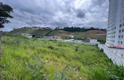 Área comercial com 3036 m quadrados no são pedro em juiz de fora