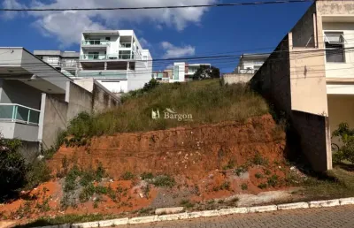 Lote terreno a venda no condomínio via do sol em juiz de fora
