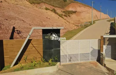 Terreno com 366m² a venda no condomínio village rio branco em juiz de fora