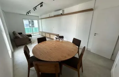 Apartamento de alto padrão com 4 quartos sendo 2 suítes a venda no centro de juiz de fora
