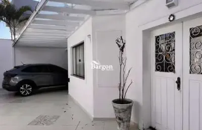 Casa com 5 quartos sendo 3 suítes à venda no condomínio alto dos pinheiros em juiz de fora