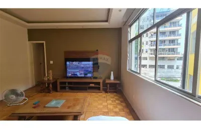 Apartamento com 3 quartos no bairro rio comprido, grande tijuca.
