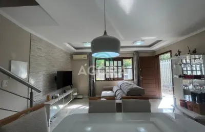 Casa com 3 quartos à venda no Igara, Canoas 