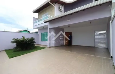 Casa com 4 quartos à venda na São José, 25, Estancia São Jose, Peruíbe