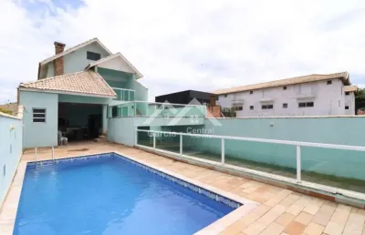 Casa com 5 quartos à venda na Centro, 10, Centro, Peruíbe