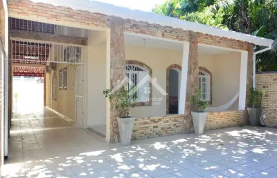 Casa com 4 quartos à venda na Centro, 349, Centro, Peruíbe