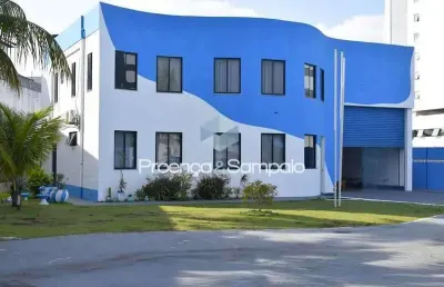Prédio com 14 salas para alugar na proximo ao hotel intercity, estrada do coco, lauro de freitas, 660 m2 por r$ 25.000