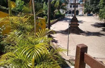 Vendo bonita casa na cidade alta em olinda com 3 quartos