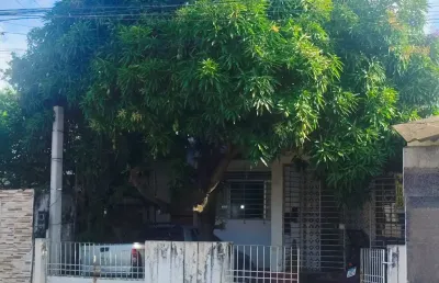 Casa com 2 quartos à venda na Rua Hermílio Gomes, 188, Campo Grande, Recife