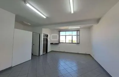 Sala comercial para alugar na Rua Dom Pedro II, 842, Centro, São Carlos