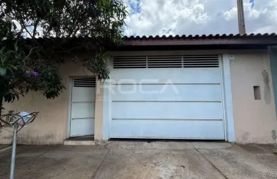 Casa padrão com 2 dormitórios no jardim araucária, são carlos