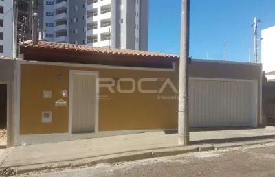 Casa com 4 quartos para alugar na Rua Doutor Carlos de Camargo Salles, 222, Jardim Lutfalla, São Carlos