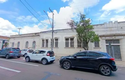 Espaço comercial no centro de são carlos com 2 banheiros