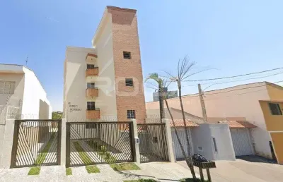 Aluguel de apartamento padrão com 3 dormitórios em são carlos