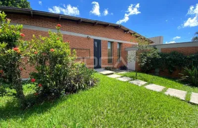 Casa padrão para alugar no centro em são carlos - 4 dormitórios, suíte, 5 garagens