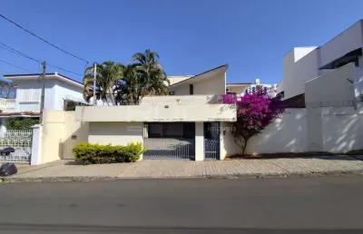 Casa de alto padrão para alugar no jardim macarengo em são carlos