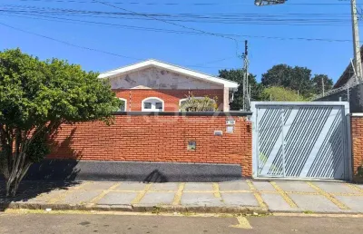 Casa comercial para alugar na vila prado, são carlos - espaçosa e bem localizada!