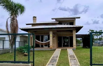 Casa para venda em balneário rincão, zona norte, 4 dormitórios, 2 banheiros, 4 vagas