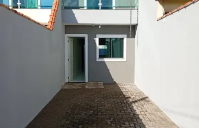 Saia do aluguel !!!sobrado a venda imóvel pronto para morar !!!oportunidade incrível.