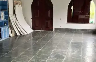 Casa com 6 quartos à venda na avenida jaime silvado, barra da tijuca, rio de janeiro por r$ 2.990.000