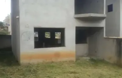 Casa em condomínio fechado à venda na avenida bela vista, lote 3, penedo, itatiaia por r$ 600.000