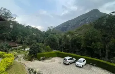 Casa alto padrão com vista deslumbrante - petrópolis-rj