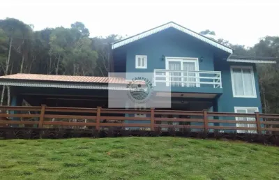 Sítio com 35.000 m² e casa alto padrão nova com 3 dormitórios, porteira fechada, analisa propostas