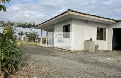 Residência no vila nova com 4 dormitórios, amplo terreno de 1.195 m², escriturado, na estrada blumenau
