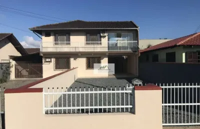 Sobrado no bairro vila nova, rua sem saída, ótimo imóvel para duas famílias