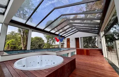 Residência exclusiva no lomas de navarra  luxo, natureza e sofisticação em 835 m  privativos.