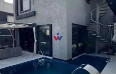 Casa alto padrão no abranches por r 2,6 mi  porteira fechada, mobiliada e com piscina