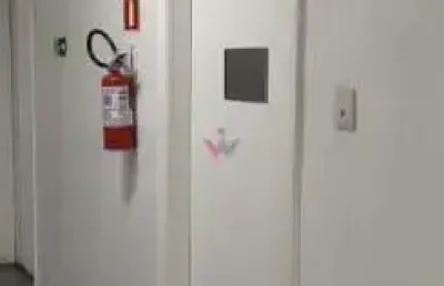 Casa comercial à venda no Centro, Curitiba 
