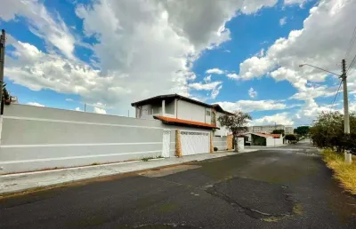 Casa com 3 quartos à venda no Jardim Terra Branca, Bauru 