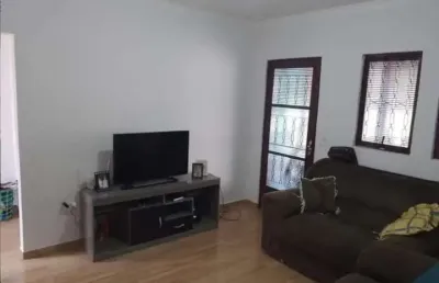 Casa com 2 dormitórios e 5 vagas de garagem para venda - parque viaduto - bauru/sp