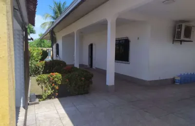 Casa em condomínio fechado com 4 quartos à venda na Avenida Doutor Theomário Pinto da Costa, 2389, Chapada, Manaus