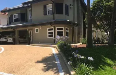 Condomínio residencial zero frente a mais linda praça